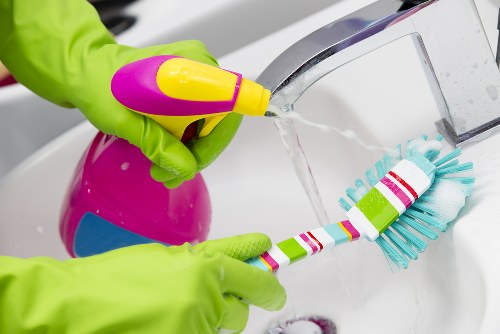 Professional mattress cleaning service for a home in Maidavale